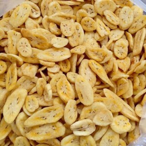 Offre spéciale Fruits tropicaux séchés pour dessert Chips de banane séchées de haute qualité prêtes à exporter Banane séchée croustillante sucrée - Product Image 6