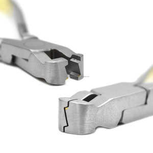 Pince ergonomique manuelle pour la dentisterie, pliage en Z, outils de formage et de détaillage pour fils orthodontiques TC, en acier inoxydable CE - Product Image 2