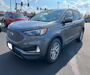 Gran Oferta, Excelente Negocio: Ford Edge SEL AWD 2023, Listo para Enviar - Product Image 1