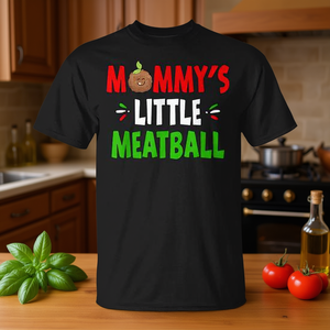 T-shirt « Mommy's Little Meatball » en slang italien, vêtements promotionnels sur le thème de la cuisine italienne - Product Image 3