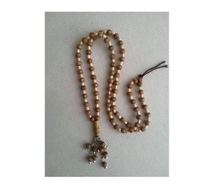 Tasbih en bois écologique fabriqué à partir de bois naturel durable, idéal pour la prière religieuse et la méditation - Product Image 1