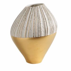 Florero de aluminio de gran tamaño Diseño maravilloso Vajilla de forma personalizada Florero y maceta de aluminio - Product Image 3