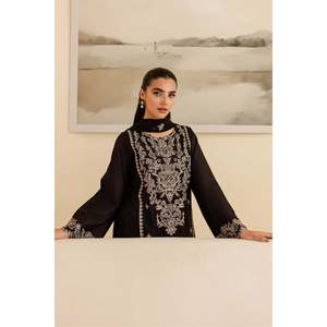 ชุดสูทผู้หญิงปักลาย Dhanak Batik-3PC ผ้าชีฟอง พร้อมผ้าคลุมไหล่ปักลาย และกางเกงปักลาย-BIC-4193 - Product Image 3