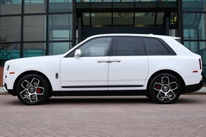 EXTREMADAMENTE LIMPIO, LHD/RHD, 2020, RO-LLS-ROY-CE CULLINAN BLACK BADGE, V12 TURBO, TRACCIÓN EN LAS CUATRO RUEDAS, ALTAMENTE EQUIPADO, LISTO PARA ENVIAR - Product Image 3