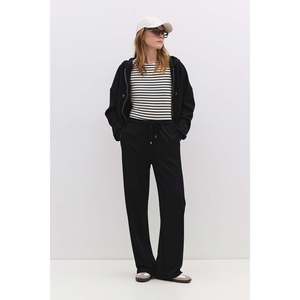 Sudadera con capucha y cremallera - Product Image 4