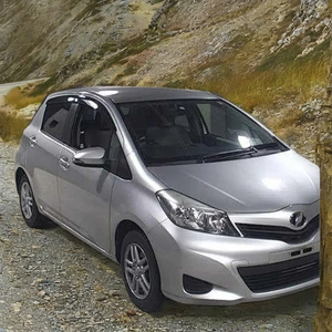 Transmission automatique Toyotta Vitz | Performance lisse | Petite voiture abordable pour les concessionnaires et les grossistes - Product Image 2