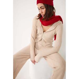 Cárdigan Informal con Capucha y Cremallera, con Mangas Cortas de Poliéster 100%, para Otoño e Invierno - Product Image 1
