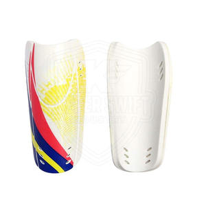 Espinilleras de Fútbol para Adultos de Alta Calidad al Mejor Precio, en Venta - Product Image 4