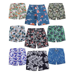 Vente en gros Short d'été unisexe de luxe imprimé de créateur en polyester/coton solide et écologique Short personnalisé de basket-ball pour hommes pour la plage décontracté - Product Image 6