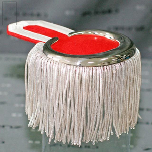 Flecos de Oro en Epaulettes de Alta Calidad para Uniformes Ceremoniales Hechos en Fábrica - Product Image 1