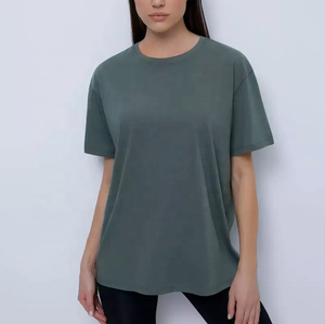 T-shirt oversize pour femme 100% coton Logo personnalisé imprimé Graphique Épaule tombante Tricoté Coupe ample t-shirts - Product Image 5