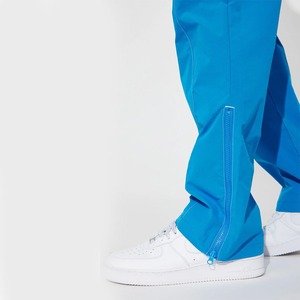 Recién llegado, pantalones de chándal de tela de nailon azul para hombre, ajuste holgado con bolsillos grandes, pantalones Cargo hechos a medida para la venta - Product Image 5