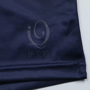 Ensemble d'uniformes de football de haute qualité pour hommes, maillot de football et short de sport pour l'entraînement - Product Image 4