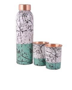 Botella de Agua con Recubrimiento de Esmalte de Cobre y Tapa, Diseño Impreso con Beneficios Ecológicos para Yoga y Salud Ayurvédica - Product Image 1