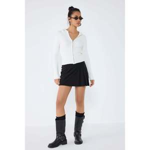 Cárdigan de punto con capucha y cremallera - Product Image 1