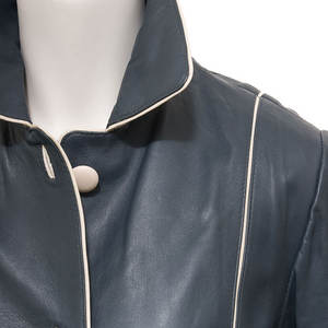 Veste décontractée d'automne pour femme en cuir satiné, respirante, imperméable et coupe-vent, avec fermeture éclair, style uni, qualité OEM supérieure - Product Image 3