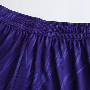 Uniforme de basket-ball personnalisé de haute qualité en polyester pour sports de plein air - Product Image 6