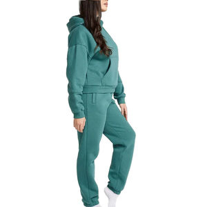 Conjunto Deportivo de Algodón Grueso con Logotipo Personalizado, Ropa Urbana con Estampado Gráfico, Sudadera con Capucha y Pantalones Deportivos para Hombre y Mujer - Product Image 6