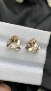 Par Certificado de piedras cortadas en forma de corazón de morganita Natural Beryl 7,80 quilates lupa limpia para hacer joyas - Product Image 4