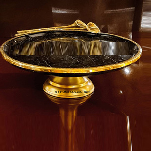 Support à gâteau avec bordure dorée, meilleur matériau, noir mat, forme personnalisable pour servir lors de fêtes, support à gâteau résistant au four - Product Image 1