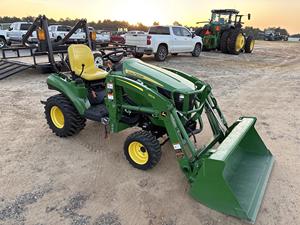 Tractor Compacto Usado John Deere 1023E de 45 HP |   Mini Tractor Agrícola para Caminar/Arrastrar |   Proveedor de Maquinaria Agrícola - Product Image 2
