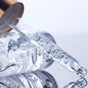 Ampolla de Ácido Hialurónico de Tomate para Reducir Poros y Revitalizar la Piel, Suero Hidratante, ODM/OBM, Desarrollado y Formulado en Corea - Product Image 2