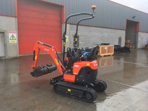 Excavatrice K008-3 de 1 tonne de Kubota - Product Image 4