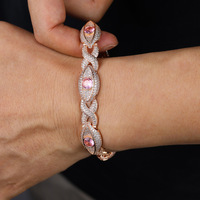 Bracelet pour homme avec portrait de Jésus brillant, plaqué or, collier hip-hop, bijoux de mode chrétienne, stock disponible, vente en gros d'usine