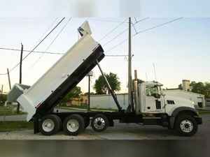 MACK GRANITE USADO EN BUEN ESTADO, 500HP, 12000KM, 8 CILINDROS, TRANSMISIÓN AUTOMÁTICA - Product Image 5