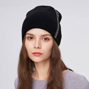 OEM Broderie Offre Spéciale Impression sur tout le visage doux Couverture Noir Bonnet tricoté Logo personnalisé jacquard - Product Image 3