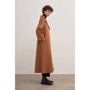 Manteau plissé couleur tan - Vêtement d'extérieur tissé coupe-vent pour l'automne - Product Image 2