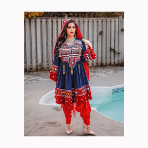 Ropa India pakistaní de alta moda Georgette pesado con bordado pesado Rainbow Sequence Work Salwar Kameez - Product Image 1