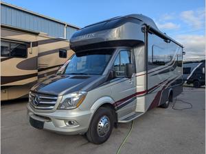 Recién llegado 2020 Mercedes-Benzz Sprinterr 4500 Tiffinn Wayfarerr 25QW autocaravana coche usado - Product Image 2