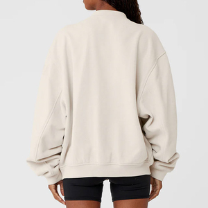 New Style Cropped Women's Varsity <b>Jacket</b> with Sheep Fur Stand <b>Collar</b> Long Sleeves for Winter Contrast Color Baseball Design - Product Image 2