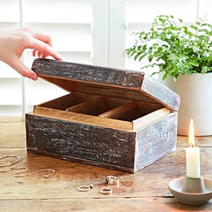 Antique And Made <b>Wooden</b> Box with And Painted Flowers Hand Gifts & Crafts <b>Wooden</b> Boxes Wall <b>Signs</b> - Product Image 3