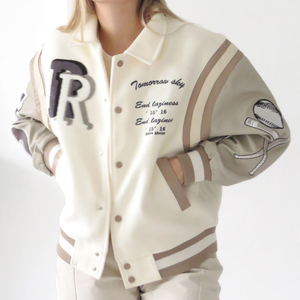 Chaqueta universitaria de béisbol personalizada para hombre, chaqueta de invierno Letterman 100% de chenilla de lana bordada, Mangas de cuero genuino - Product Image 2