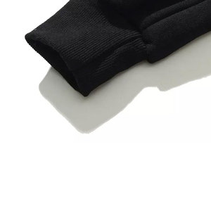 Sudadera con capucha personalizada para hombre, estampado DTG gráfico personalizado con durabilidad DTF y detalle de diamantes de imitación, número de nombre personalizado impreso para equipos - Product Image 4