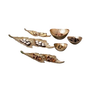 Plateau de service de luxe Décoration de table de mariage Fournitures alimentaires Plats Plateau de serveur Plateau de service décoratif en métal de style unique - Product Image 1