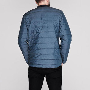 Chaqueta acolchada elegante de calle alta para hombre Abrigo de invierno de burbujas de alta calidad con cuello levantado Cálido y de moda - Product Image 4