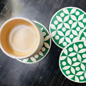 Posavasos de Diseño de Alta Gama con Incrustaciones de Hueso, Patrones Artísticos, Estilo Bohemio, Forma Cuadrada, Hecho a Mano para una Colección de Vajilla Exclusiva - Product Image 1