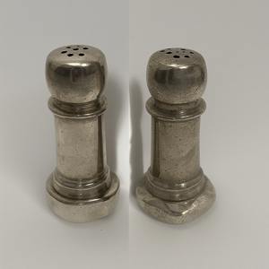 Molino decorativo de sal y pimienta de acero inoxidable, superficie de pátina envejecida rústica, trabajo artesanal, diseño moderno, comedor ecológico duradero - Product Image 6