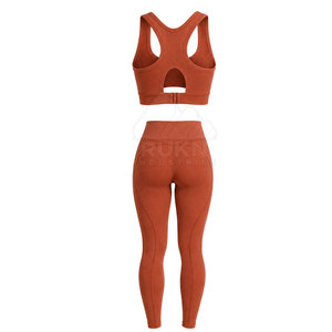 Conjuntos de Yoga Ligeros para Mujer con Tela Elástica y Ajuste Cómodo para Práctica de Yoga, Ejercicio, Fitness y Uso Diario - Product Image 5