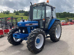 Tractor Agrícola Ford 4630 Usado Confiable de 60HP 4WD con Motor y Componentes de Transmisión en Venta - Product Image 6