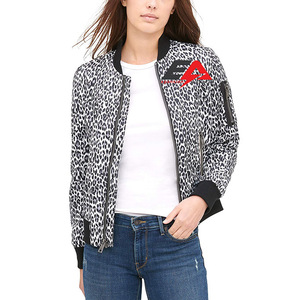 Veste Softshell Unisexe, Respirante, Imperméable, Chaude et Résistante à l'Usure, Style Décontracté avec Fermeture à Glissière, Grande Taille pour l'Hiver - Product Image 1