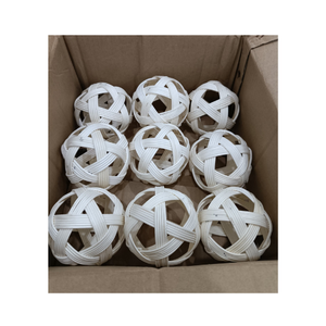 Bons de football ronds naturels en rotin Sepaktakraw taille personnalisée du Vietnam - Product Image 1