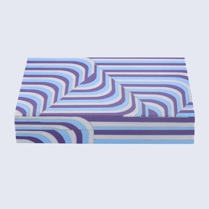 Caja de almacenamiento de resina de diseño minimalista moderno de alta calidad para organización de escritorio de oficina artesanías elegantes a precio - Product Image 2