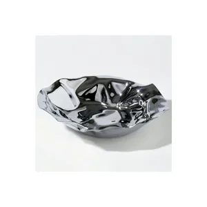 Tazón Decorativo de Metal Martillado para Uso Doméstico, Tazón de Metal con Diseño de Mariposa, Tazón Delicado y Seguro, Fabricado por Zahid Exports, Plateado - Product Image 5