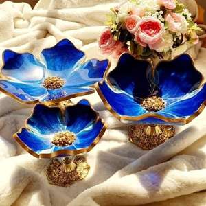 Bol de service en résine au design antique blanc fait à la main pièce unique avec qualité supérieure et design à un coût extrême - Product Image 6