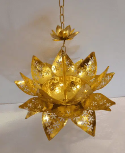 การออกแบบที่แตกต่างกันทรงกลมทองเหลือง Urli ชามดอกไม้คุณภาพดีที่สุดขนาดที่กําหนดเอง Urli จากผู้ผลิตในอินเดีย - Product Image 3