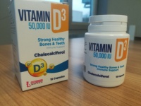 Poudre blanche turque VITAMIN D3 50000 UI Capsules Adultes Complément alimentaire Nouveau-né 1 Capsule Repas Hebdomadaire 5000